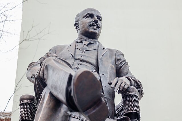 Monument to Petras Vileišis in Kaunas