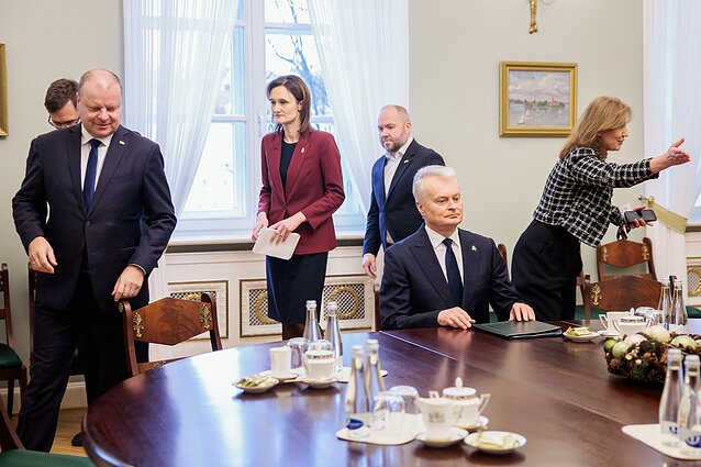 Gitanas Nausėda spotkał się z Juozasem Olekasem i przedstawicielami frakcji sejmowych Gitanas Nausėda spotkał się z Juozasem Olekasem i przedstawicielami frakcji sejmowych