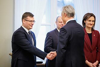 Gitanas Nausėda spotkał się z Juozasem Olekasem i przedstawicielami frakcji sejmowych Gitanas Nausėda spotkał się z Juozasem Olekasem i przedstawicielami frakcji sejmowych