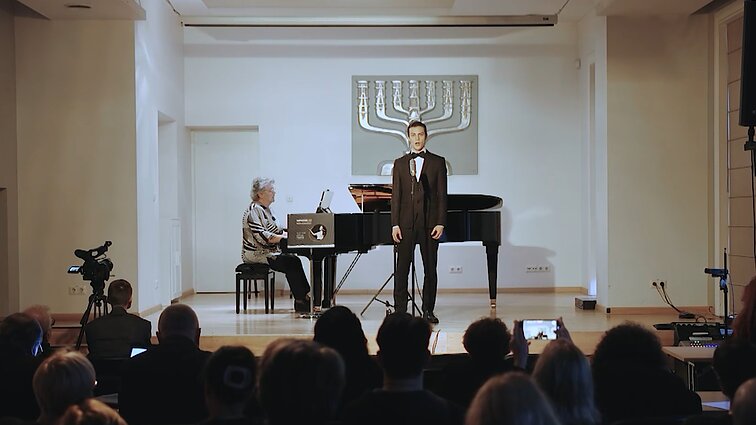 Žvilgsnis į penktąjį Tarptautinį Nechamos Lifšicaitės jaunųjų vokalistų konkursą