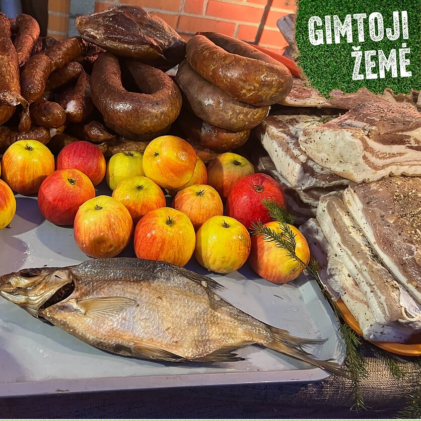 K.Toleikienė, Tradicinių šventinių patiekalų kainos kilo, bet produktus lietuviai įpirko lengviau.