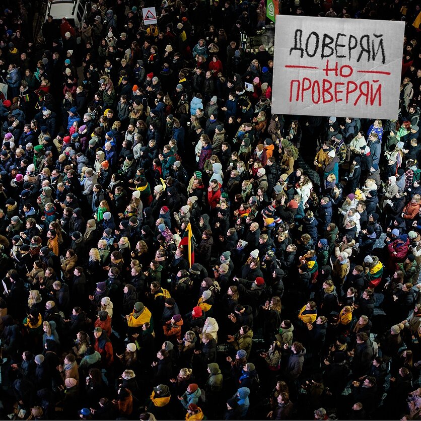 Фото Ю. Стацявичюса / LRT, Протесты в Вильнюсе, декабрь 2025 г. 