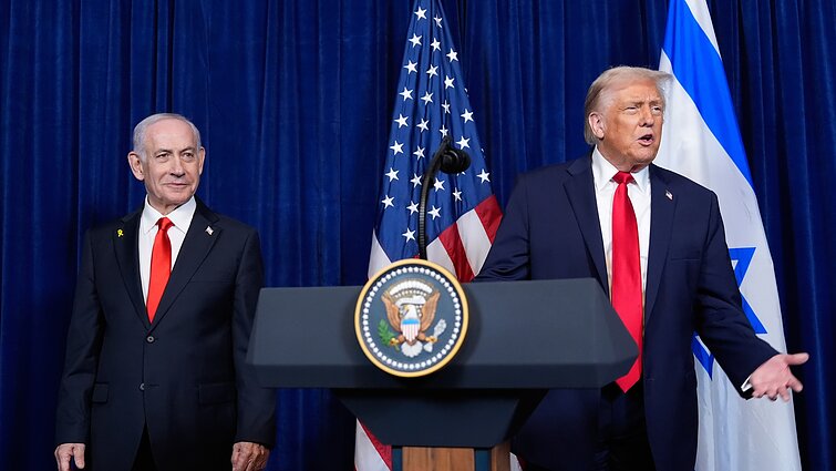 Trumpo ir Netanyahu susitikimas: gausios liaupsės, Gazos ateitis – miglota