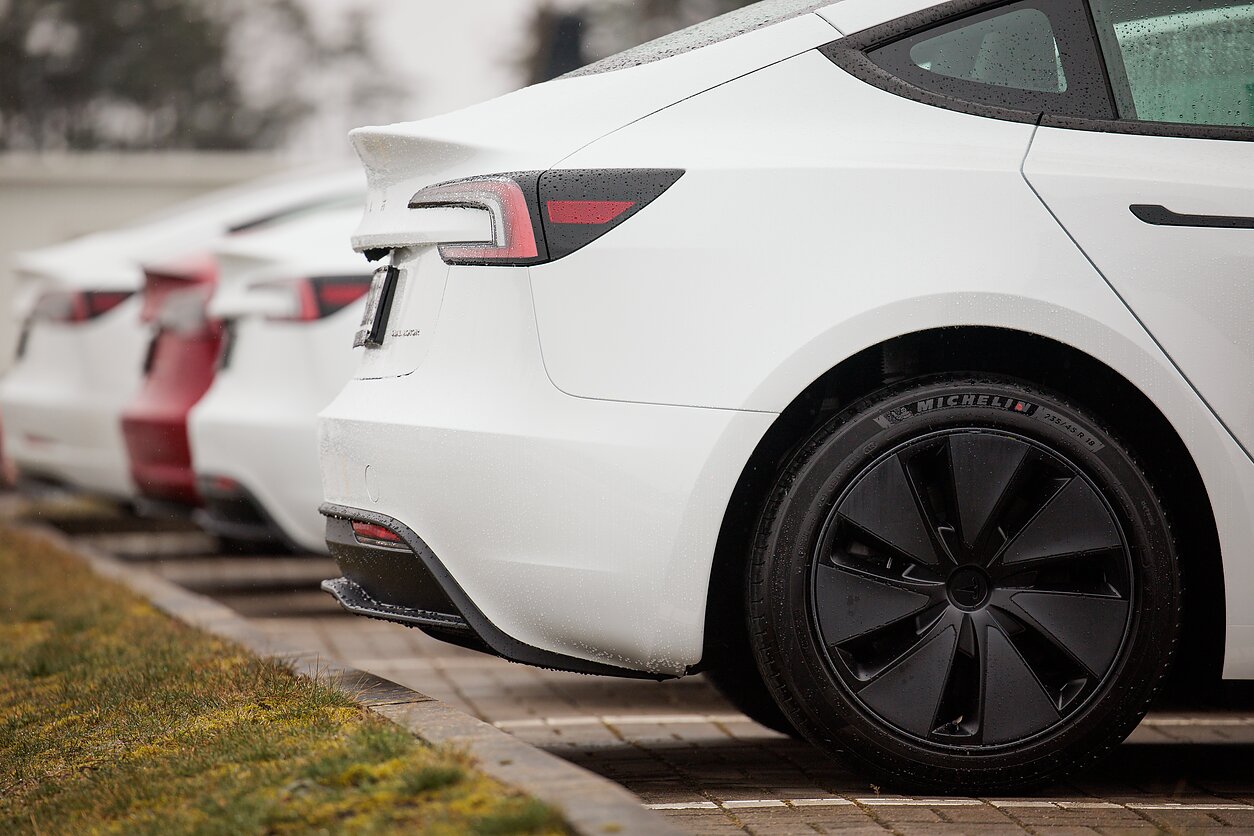 „Tesla“ „Tesla“