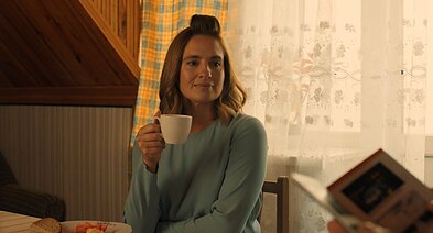 Renata Kutinaitė filme „Milijonieriaus jubiliejus“ 