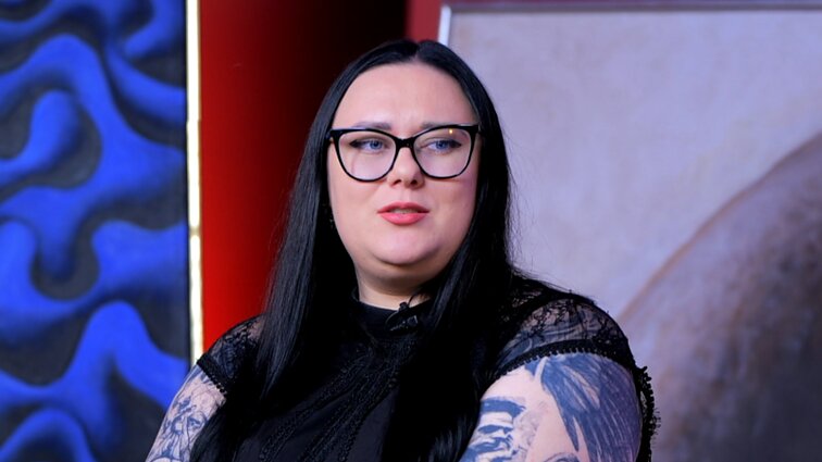 „Riešutų duonos“ mokykloj neskaičius rašytoja Tilvikaitė: tuo metu ji mane galėjo nervinti