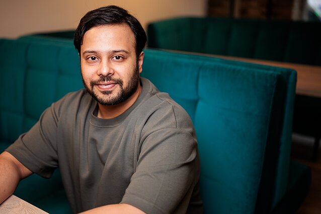 Uvaisas Qureshi Uvaisas Qureshi