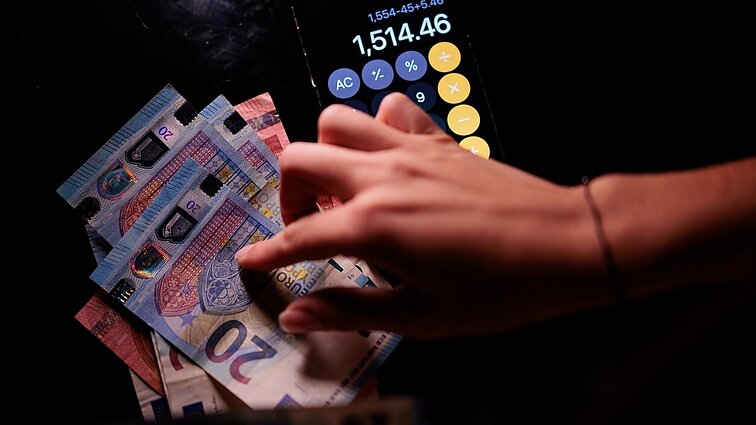 Prašymą pateikė, o pensijų įmokos nestoja: „Sodra“ pabrėžia – iš karto kaupimas nenutrūks