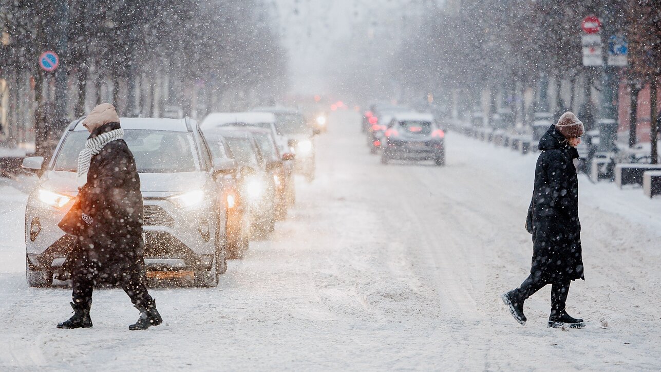 Sinoptikas apie iššūkius keliančius orus: žiemiška žiema išliks dar bent pusantros savaitės