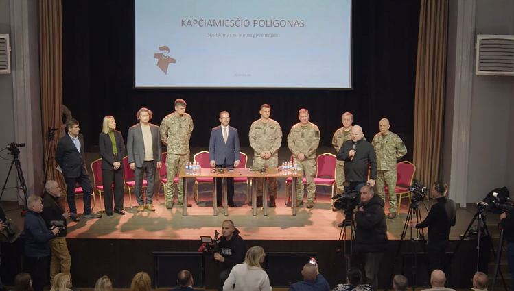 Diskusijos dėl Kapčiamiesčio poligono Diskusijos dėl Kapčiamiesčio poligono