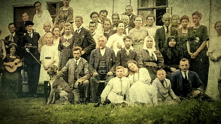 Lietuvininkų Buntinų šeima: bičiulystė su Vydūnu ir lietuvybės centras tėviškėje Žardėje