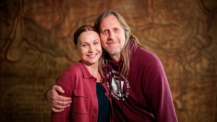 Įžiebs ugnį visų širdyse: Smilgevičiūtė ir „Skylė“ pristato muzikinį epą Sausio 13-ajai