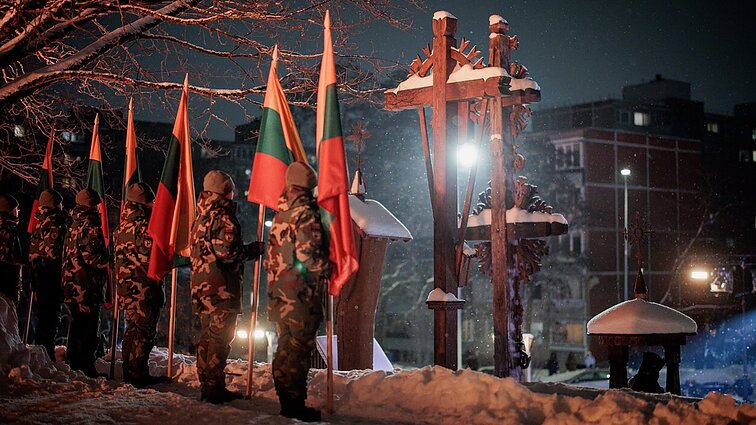 „Sakome visiems didelių apetitų agresoriams – atšokit“: Sausio 13-ajai – 35 metai