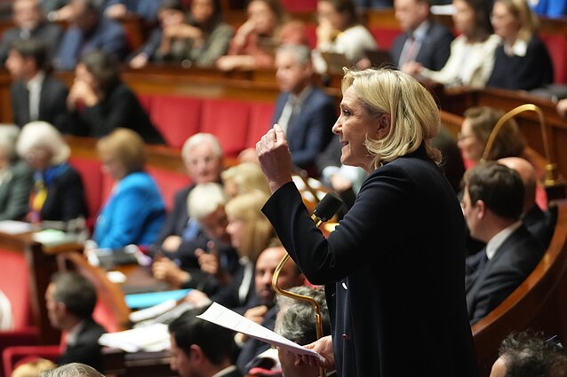 Analitikas apie Le Pen bandymą grįžti į rinkimus: „Nenori būti išstumta iš politikos“