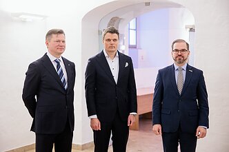 KAM pasirašė 950 mln. eurų sutartis dėl Rūdninkų karinio miestelio antrojo etapo statybos