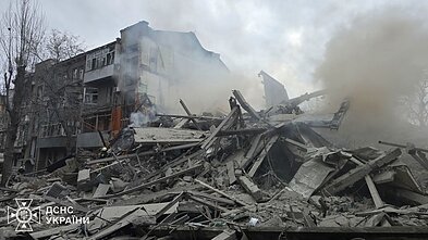 Rusijos karas prieš Ukrainą. Asociatyvi Rusijos karas prieš Ukrainą. Asociatyvi