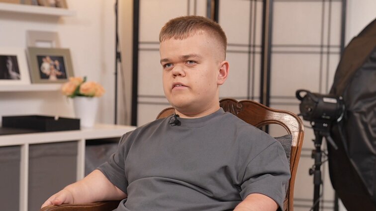 Už palaikymą tėvams dėkingas žemaūgis Vaclovas: manęs neaugino inkubatoriaus sąlygomis