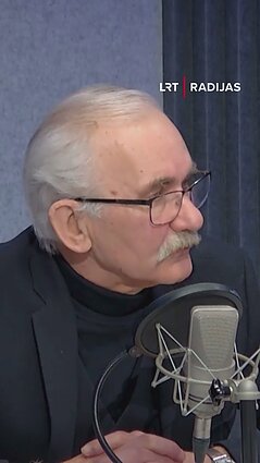 „Nepasitikiu NATO 5-uoju straipsniu“: signataras Bičkauskas