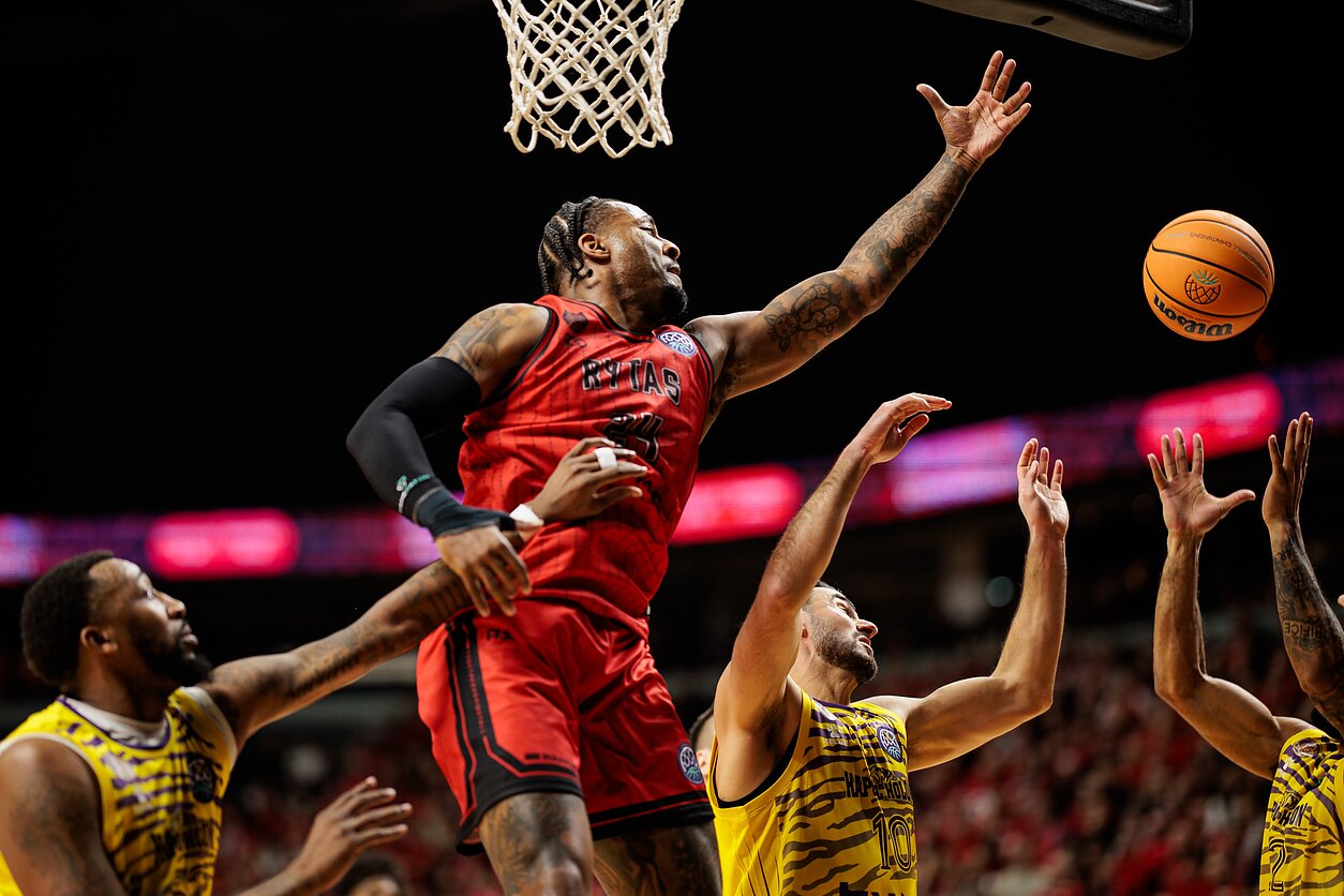 Jordanas Caroline`as. FIBA čempionų lyga: Vilniaus „Rytas“ – Holono „Hapoel“