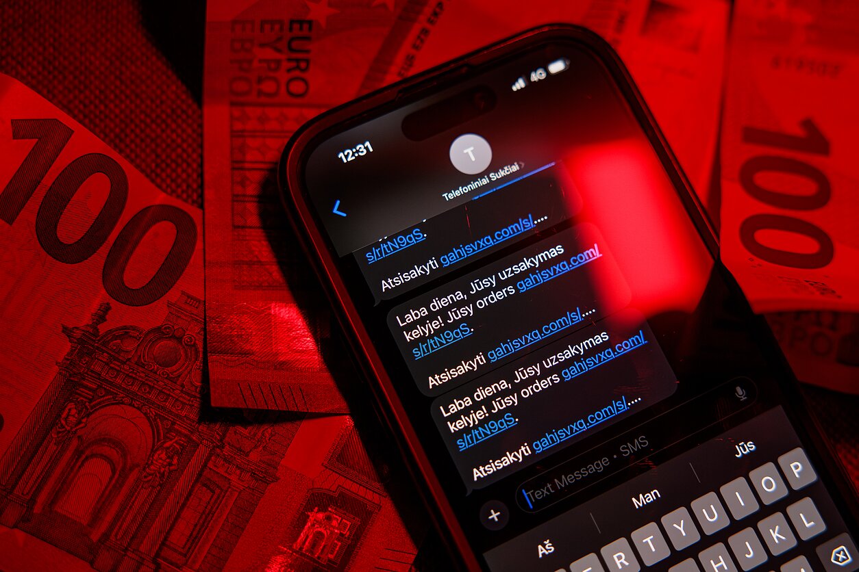 Telefoniniai sukčiai