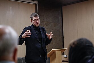R. Žemaitaičio susitikimas su joniškiečiais R. Žemaitaičio susitikimas su joniškiečiais