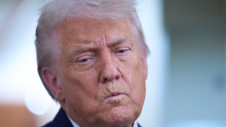 „Atokvėpis iki naujos krizės“: diplomatai įvertino pakitusią Trumpo pozą dėl Grenlandijos