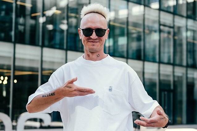 Tomas Dirgėla Tomas Dirgėla