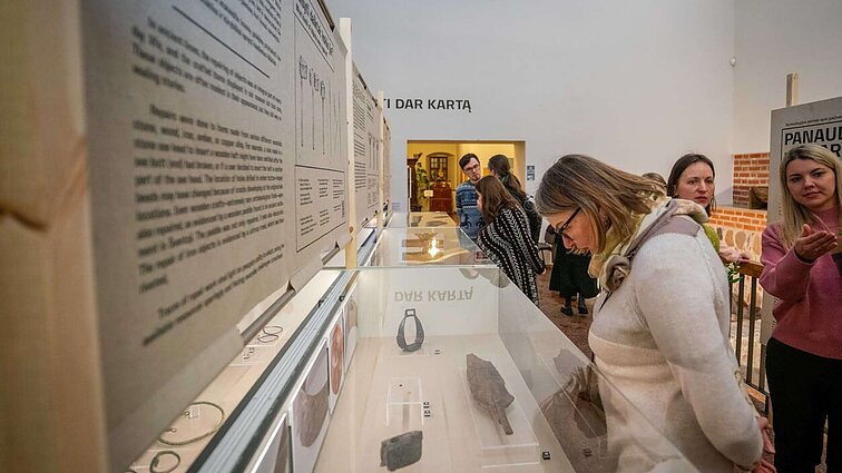 Daiktai, perdaryti iš vieno į kitą: archeologijos paroda „Panaudoti dar kartą“
