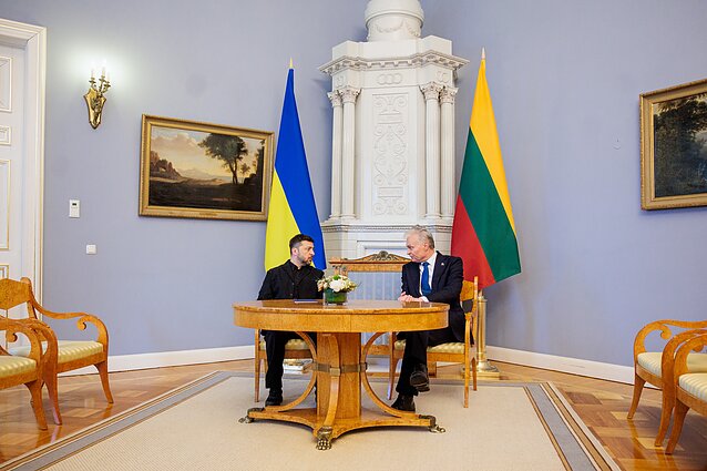 Ukrainos prezidentas Zelenskis atvyko į prezidentūrą