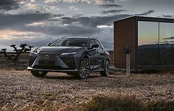 „Lexus RZ 450e“ „Lexus RZ 450e“