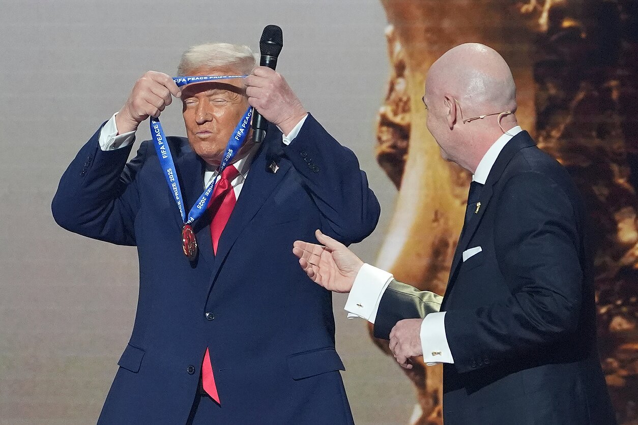 Donaldas Trumpas ir Gianni Infantino