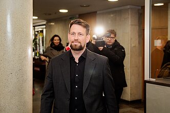 Į posėdį renkasi koalicinė taryba. Robert Puchovič Į posėdį renkasi koalicinė taryba. Robert Puchovič