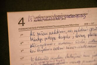 „G&G Sindikatas“ Lietuvos nacionaliniam muziejui perdavė dainos „Muzika, kuri saugo“ rankraštį „G&G Sindikatas“ Lietuvos nacionaliniam muziejui perdavė dainos „Muzika, kuri saugo“ rankraštį