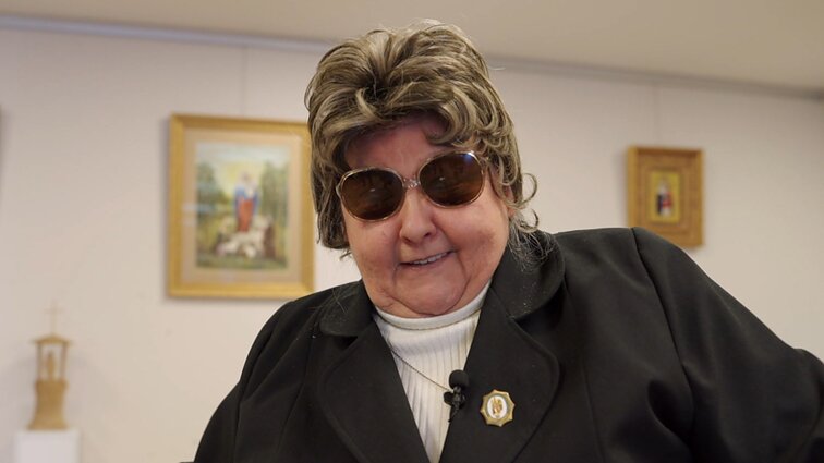 Pasislėpusi po peruku ir saulės akiniais: KGB medžiotos vienuolės Teresiūtės istorija