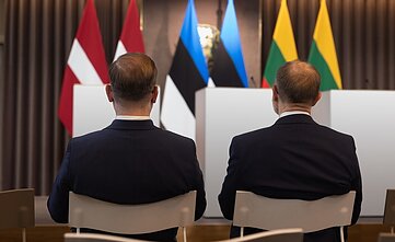 Baltijos šalių gynybos ministrai sutarė dėl bendros karinio mobilumo erdvės sukūrimo Baltijos šalių gynybos ministrai sutarė dėl bendros karinio mobilumo erdvės sukūrimo