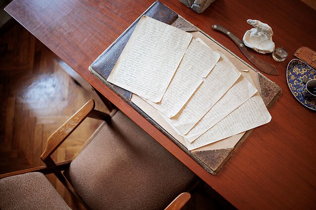 Paroda „Kodėl išbraukta?“ Profesorių name