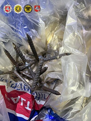 Antradienį Šalčininkų rajone vykusios plataus masto operacijos prieš kontrabandininkus metu buvo sulaikyti penki asmenys Antradienį Šalčininkų rajone vykusios plataus masto operacijos prieš kontrabandininkus metu buvo sulaikyti penki asmenys