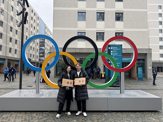 Allison Reed i Saulius Ambrulevičius w miasteczku olimpijskim