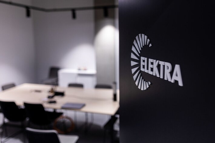 Elektra Elektra