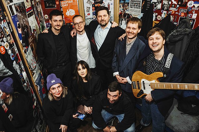 Kasteto albumo pristatymo akimirka Kasteto albumo pristatymo akimirka