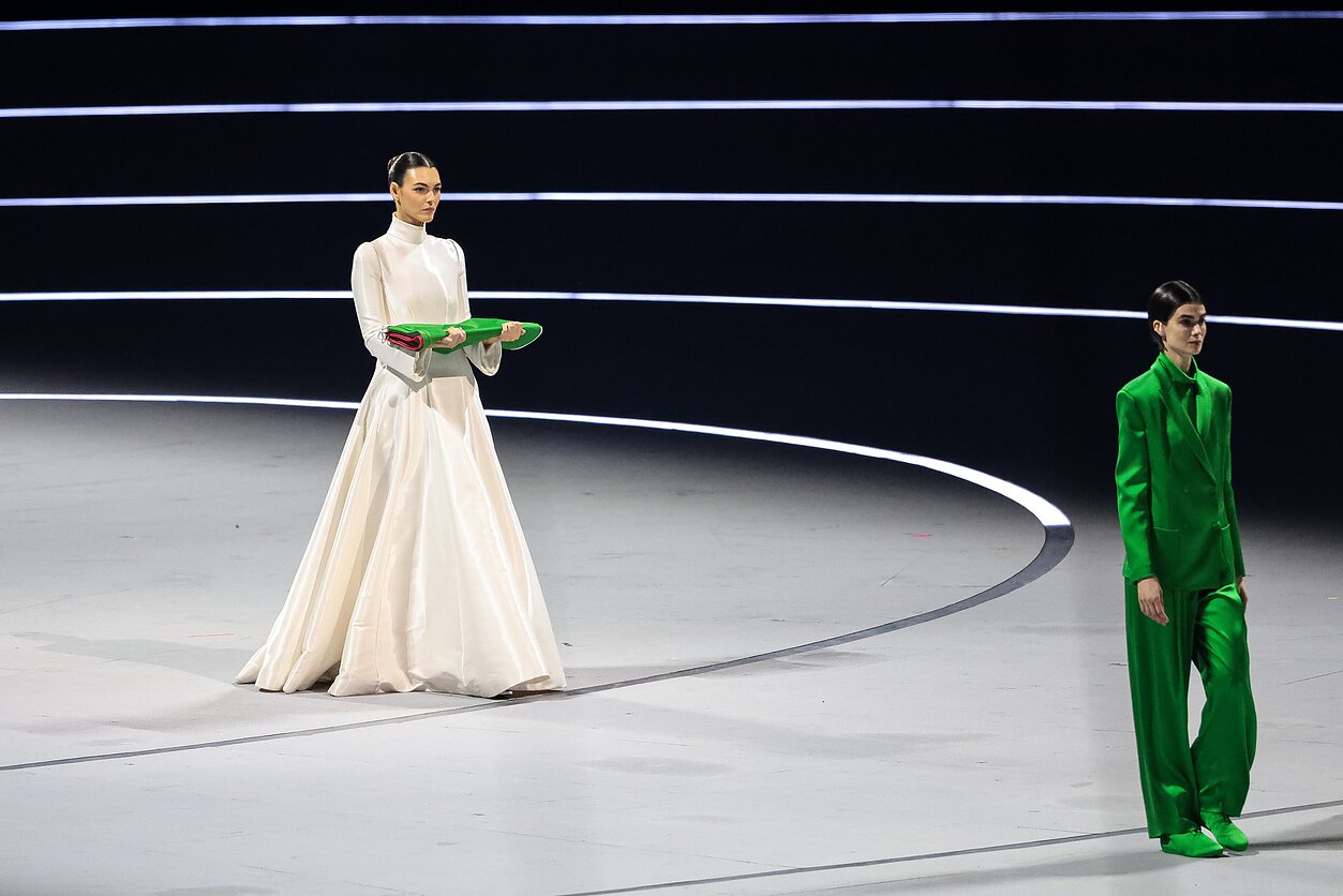 Duoklė Giorgio Armani ir itališkai madai 2026 m. Milano ir Kortinos žiemos olimpinių žaidynių atidaryme Duoklė Giorgio Armani ir itališkai madai 2026 m. Milano ir Kortinos žiemos olimpinių žaidynių atidaryme