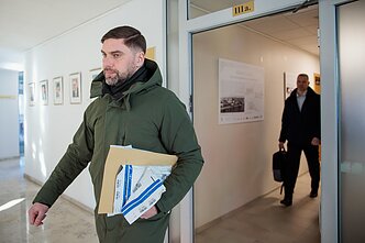 STT pareigūnai paliko Sauliaus Skvernelio kabinetą STT pareigūnai paliko Sauliaus Skvernelio kabinetą