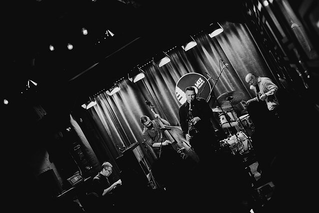 „Jazz Cellar 11“