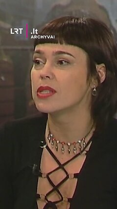 Vasario 10 d. gimtadienį švenčia Nomeda Marčėnaitė. Sveikiname!