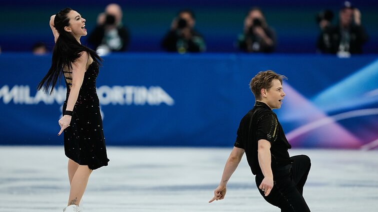 Milane Reed ir Ambrulevičiaus šokį stebėjęs Grumbinas: trispalvės juos ramino