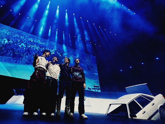 Free Finga su grupe