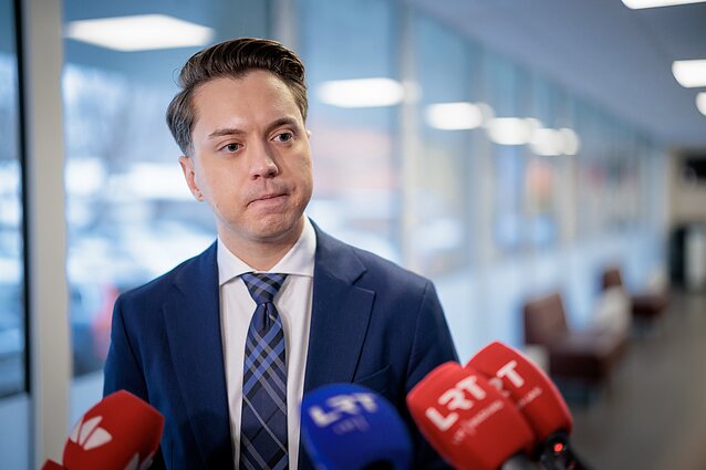 Vilniaus rajono taryba atsisakė pervadinti dėl pedofilijos bausto Gulbinowicziaus gatves