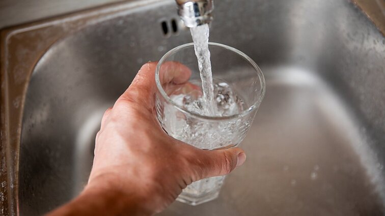 Dalis vilkaviškiečių gyvena be vandens: kai kurie namai jo sulaukti gali tik pavasarį