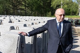 Andrius Kubilius Andrius Kubilius