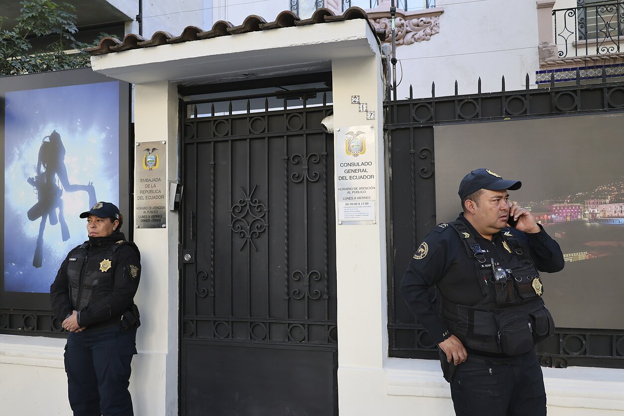 Meksikos policija. Asociatyvi Meksikos policija. Asociatyvi